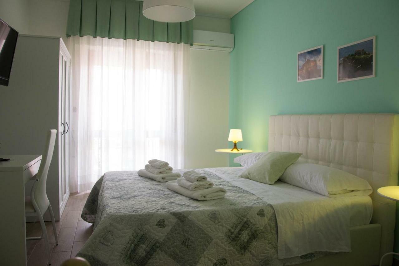Mary'S House Bed & Breakfast Naples Exterior photo